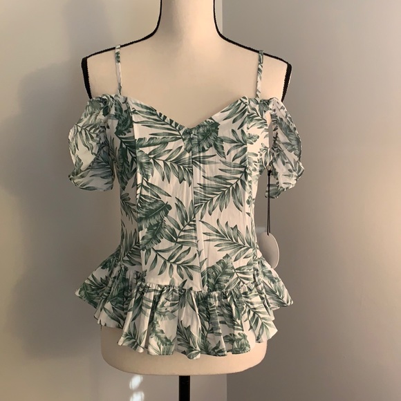 milk & honey Tops - Top Tropical print